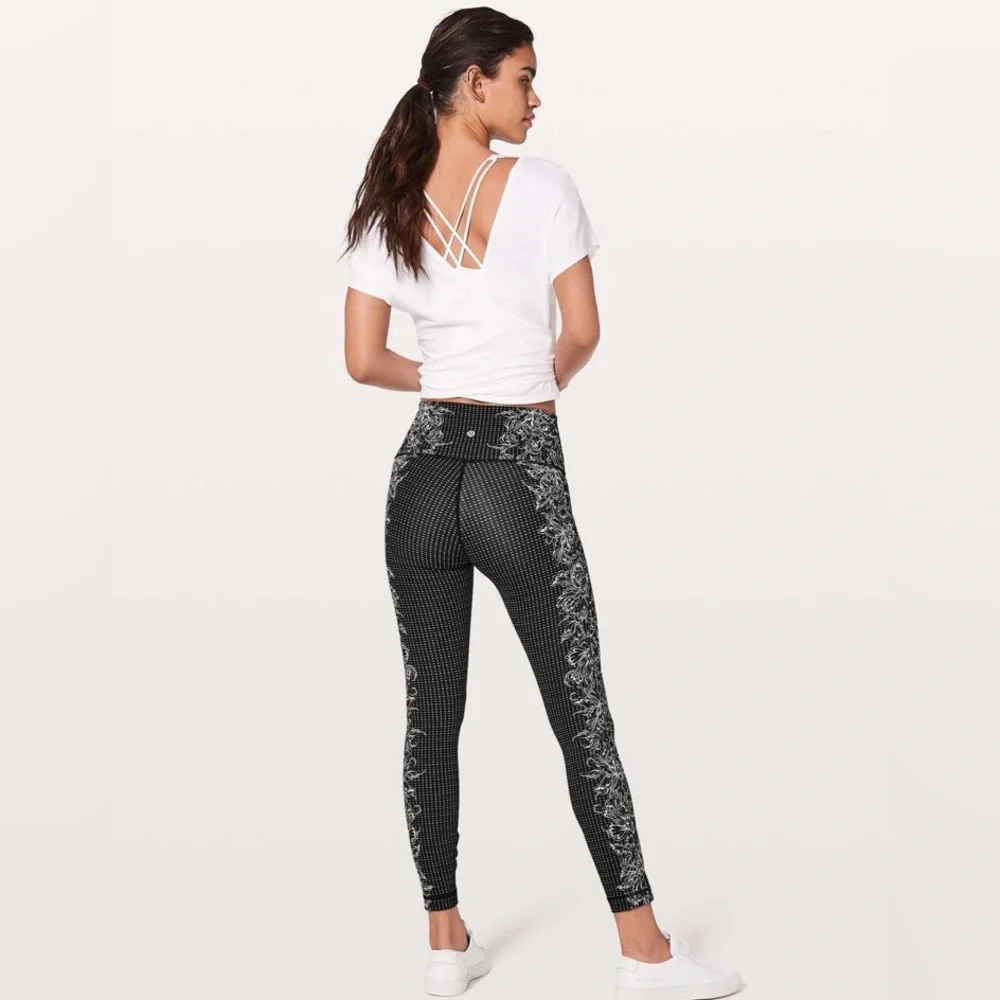 Lululemon Wunder Under Hi-Rise 7/8 Tight Engineered Print Alpine White Black - Picture 4 of 8